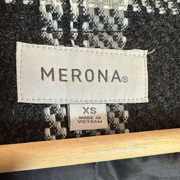 Merona Womens Size XS Plaid Jacket Blazer Coat Cloth Cover Buttons Pockets Lined - Picture 3 of 16